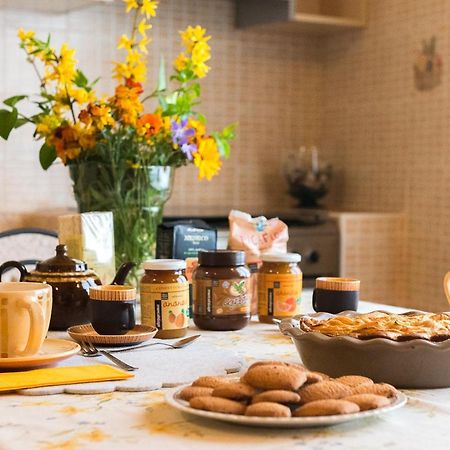 Domus Amica Bed and Breakfast Lu (Piedmont) Buitenkant foto
