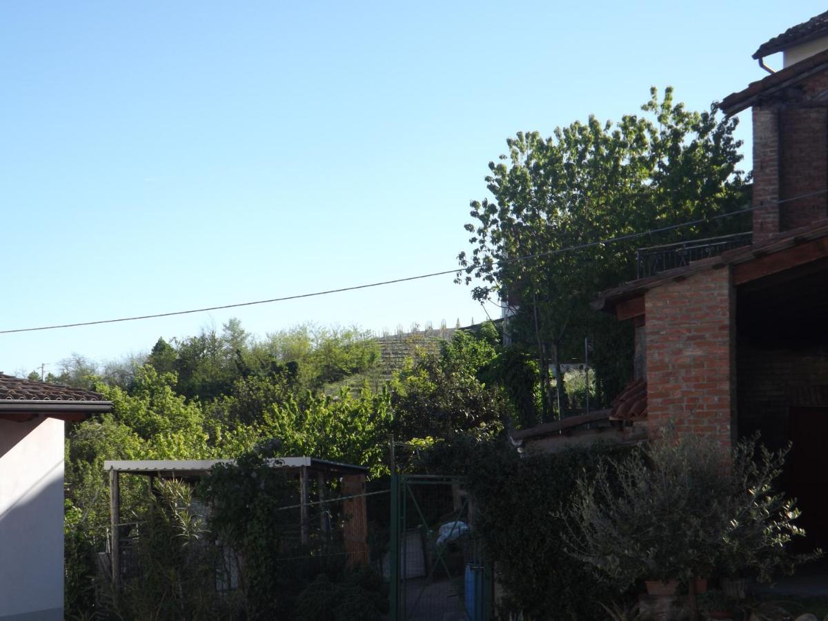 Domus Amica Bed and Breakfast Lu (Piedmont) Buitenkant foto