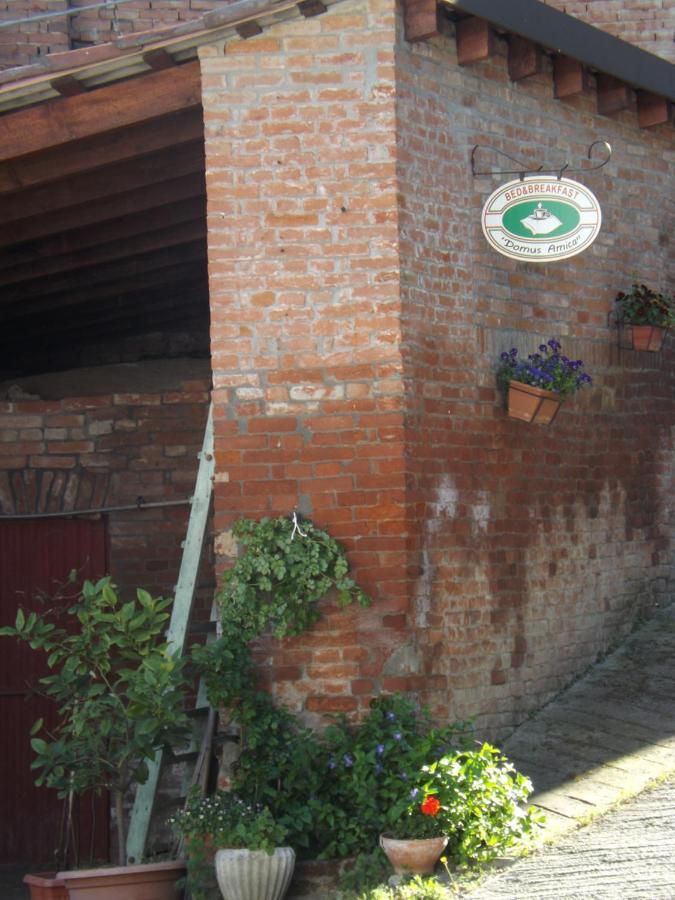 Domus Amica Bed and Breakfast Lu (Piedmont) Buitenkant foto