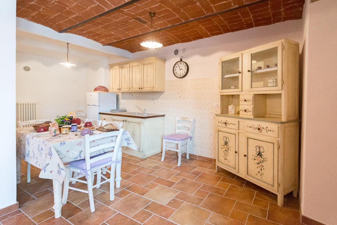 Domus Amica Bed and Breakfast Lu (Piedmont) Buitenkant foto